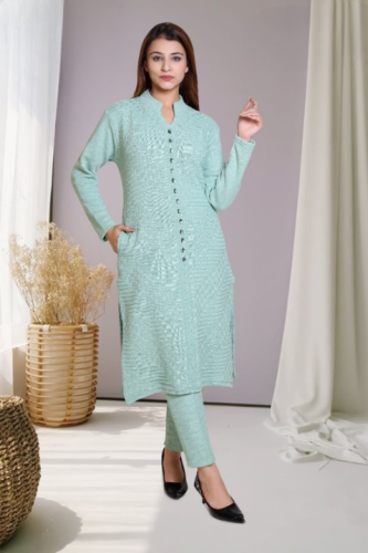 LADIES WOOLLEN KURTI PLAZO SET