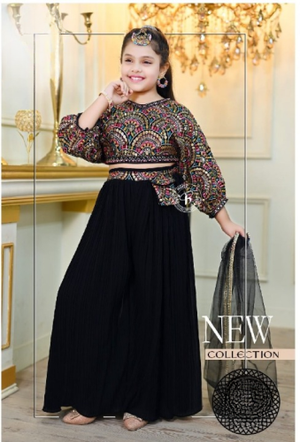 GIRLS LEHNGA CHOLI